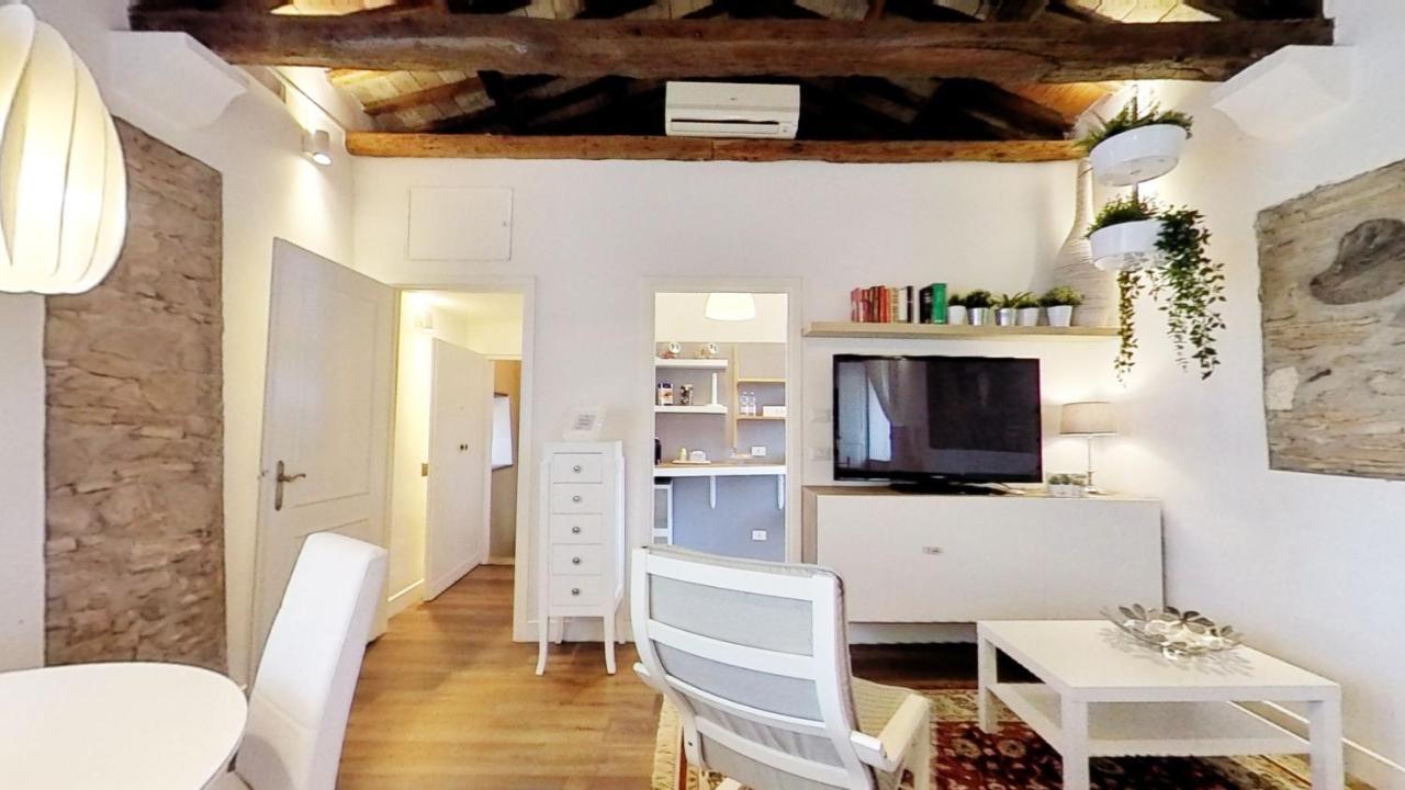 La Casa Nel Castello Villa Остия Антика Екстериор снимка